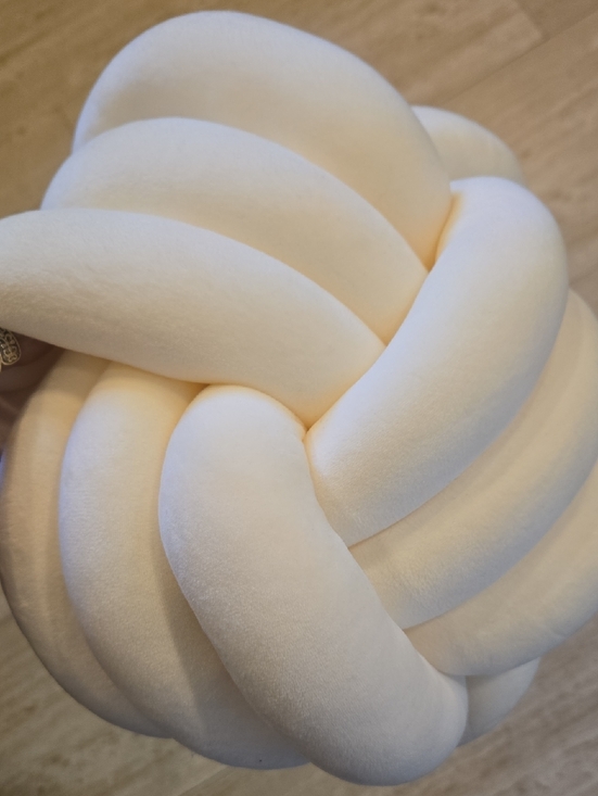 Other - Creamy White Knotted Pillow